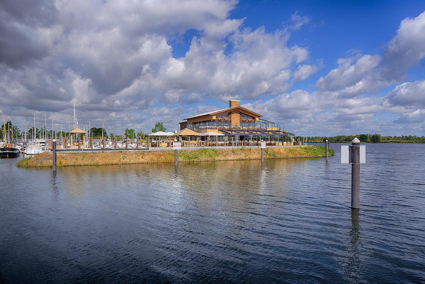 lunchen aan het water brabant