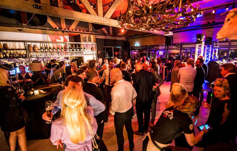 More-Itz bedrijfsuitje met borrel