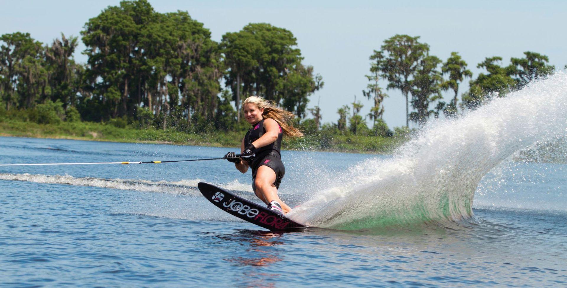 WAKEBOARDEN